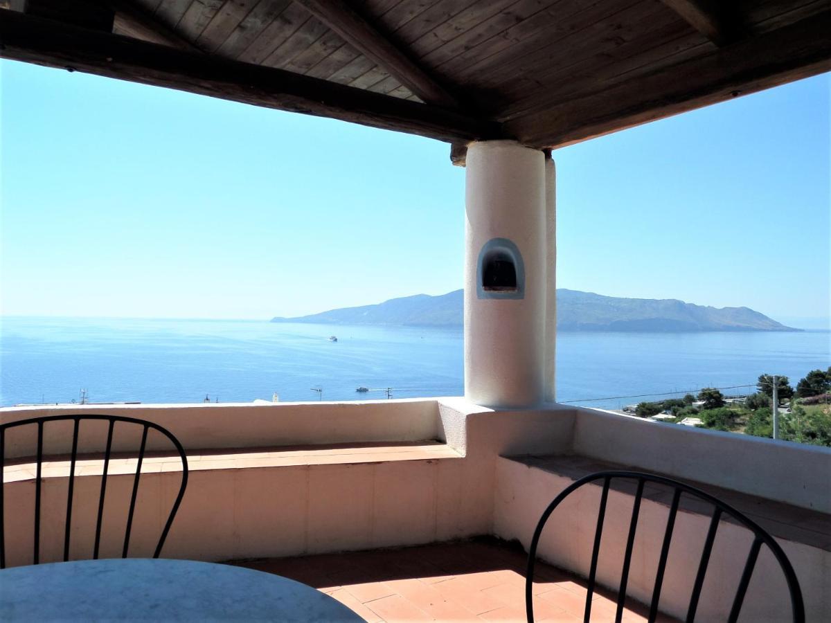 Case Al Mare - Terrazzi Panoramici E Ampio Giardino Santa Marina Salina Exterior foto