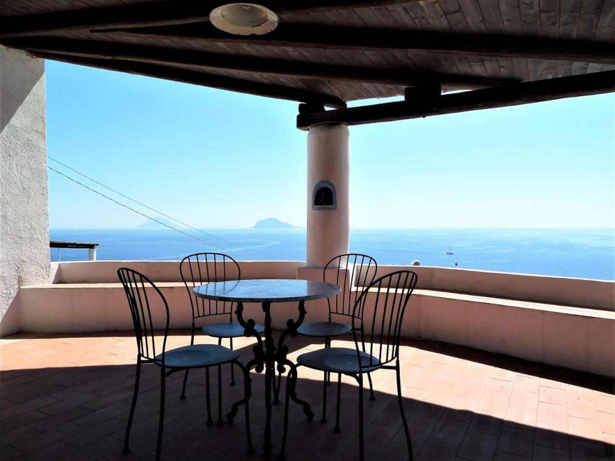 Case Al Mare - Terrazzi Panoramici E Ampio Giardino Santa Marina Salina Exterior foto